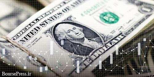مقایسه ارزش دلاری بورس و انتقاد از چوب حراج زدن به کل بازار