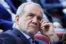 دستور پزشکیان برای سرکشی به حساب بانکی مردم صحت ندارد