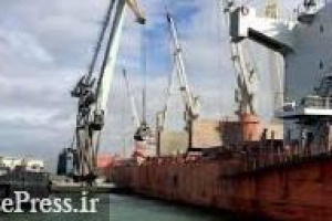 نخستین محموله کلینکر صادراتی شرکت بورسی به هند بارگیری شد