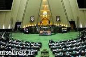 زمان جلسه استیضاح وزیر صنعت ۸ آبان تعیین شد/ چند دلیل از زبان نماینده مجلس