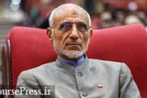 نماینده مجلس معروف و منتقد به‌دلیل ابتلا به کرونا در بیمارستان بستری شد