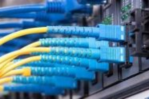 تاسیس صندوق توسعه فیبر نوری برای توازن بار ترافیکی منازل و کسب‌ و‌ کارها