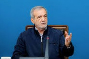 پزشکیان دستور به ارزیابی ادغام شرکت‌های وابسته به وزارت کار داد