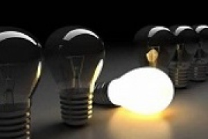 وعده پزشکیان به تلاش برای عدم قطعی برق صنایع