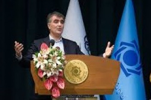 برنامه های مهم فرزین: بازار سلف ارزی، ۲ میلیارد دلار اوراق و تغییر بانک ها