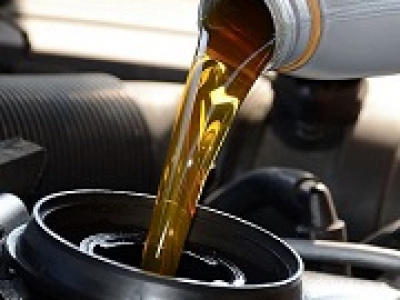 روغن موتور قدیمی ترین شرکت بورس ۱۲ و ۱۶ درصد گران شد