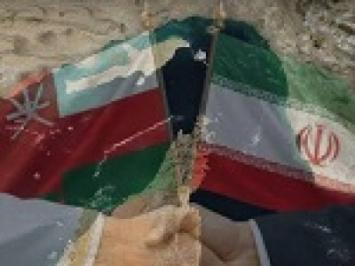 مذاکرات فشرده ایران و عمان برای بازگشایی تنگه هرمز