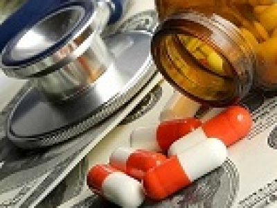 حذف ارز ترجیحی از زنجیره دارو صحت ندارد/ عدم افزایش قابل‌توجه هزینه درمان !