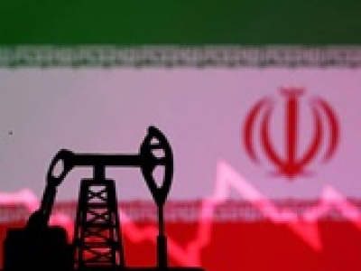 عرضه نفت ایران به چین از ۸۰۰ به ۵۳۴ میلیون هزار بشکه کاهش یافت