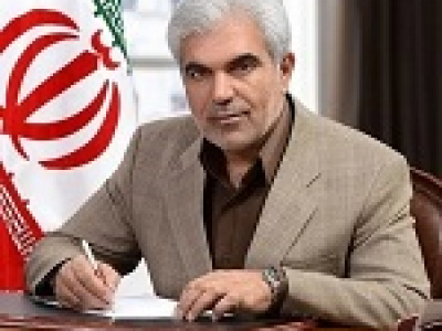 حمایت از شرکت های بزرگ مانند چادرملو به تقویت اقتصاد و صادرات می انجامد