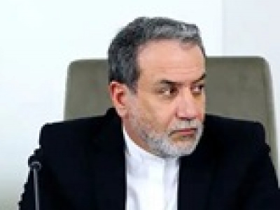 عراقچی: ایران همچنان برای دیپلماسی و صلح تلاش می کند اما...