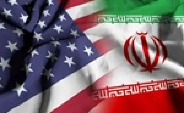آمریکا در عین حملات و فشار اقتصادی به دنبال توافق مرحله‌ای با ایران است
